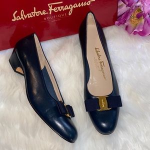 Salvatore Ferragamo Navy Bow Heels